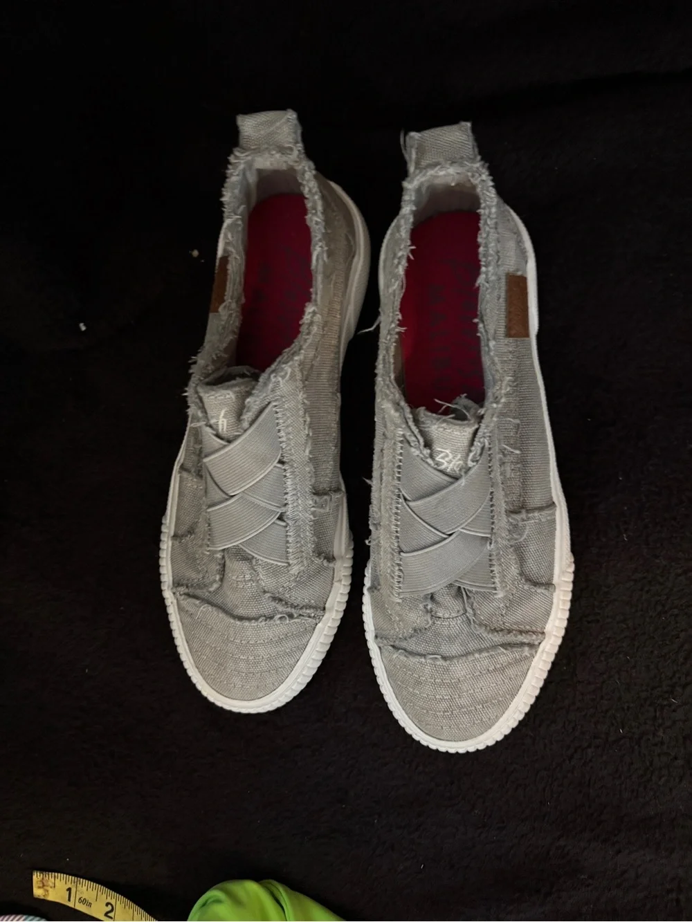 Kids Slip-On Frayed Canvas Sneakers in Gray